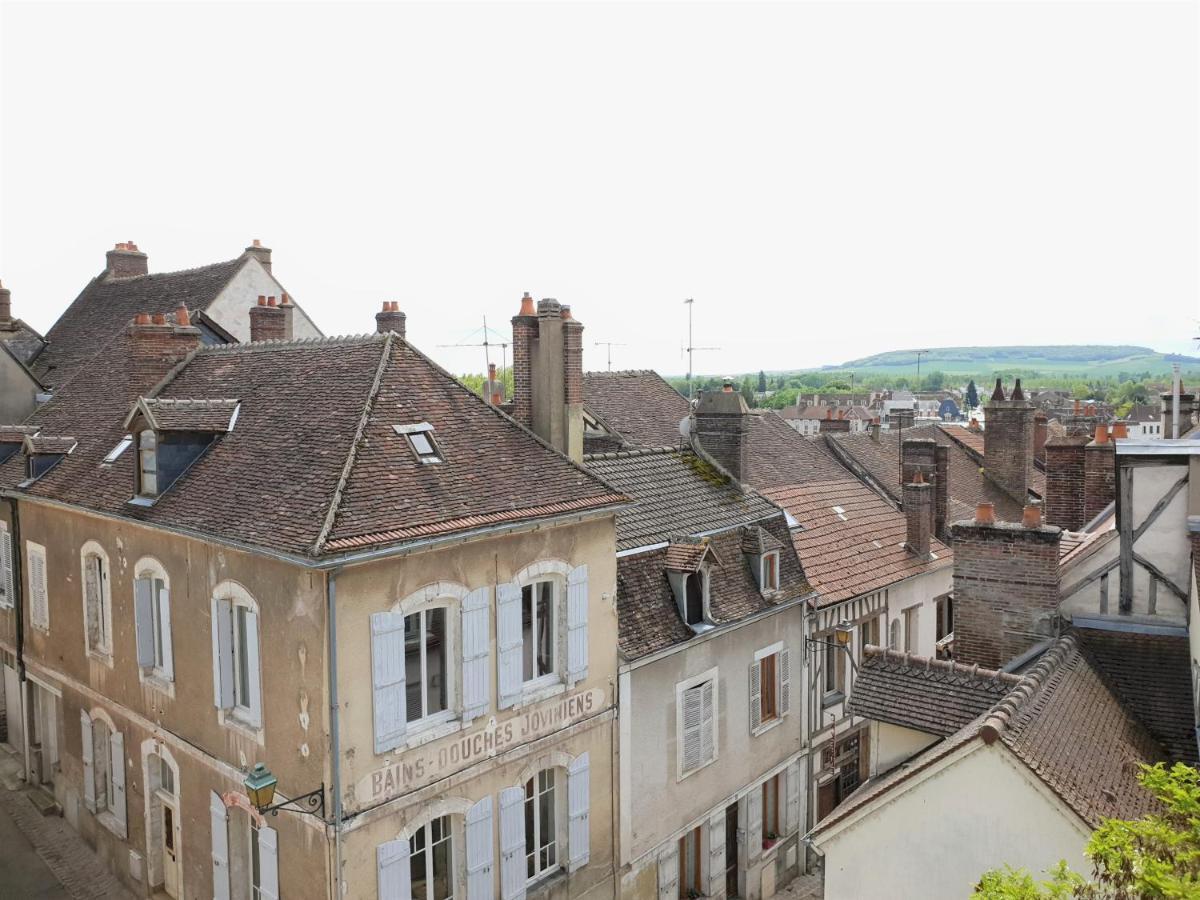 Au 36, Les Apparts Hotel Жуаньи Экстерьер фото